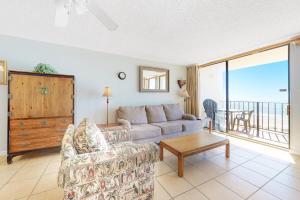 Gulf House 202