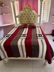 The best Skyview on Lady Hamilton