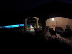 Villa tout confort, superbe vue dégagée, piscine chauffée, raccdt fibre