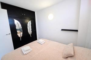 Apartment Sea View in Rincon de Loix- free parking, pool, Wi-Fi, new air conditioning