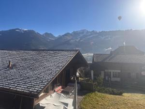 Chalet Solaria, 3 bedrooms in Zweisimmen
