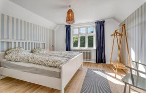 Stunning Home In Bandholm With Wifi