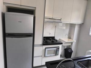 Apto Cuiabá 2quartos próximo UNIC UNIVAG UFMT SHOPPING ar condicionado wi fi garagem privativa