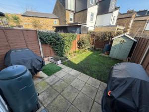 Charming 2BDR Terraced House with Garden Wimbledon