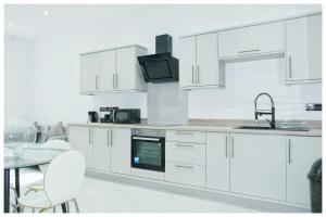 Modern 1-Bed Apartment in City Centre Bradford