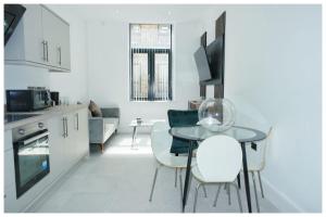 Modern 1-Bed Apartment in City Centre Bradford