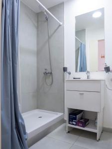 Studio Apartment 515