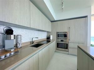 Wide View Luxury Two Bedroom Oceanfront
