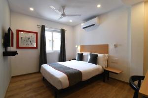 Super Townhouse Royapettah Near U.S Consulate
