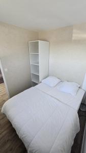 Appartement à 100m de la plage avec piscine et place de parking