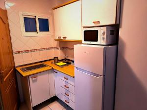 Bonito y moderno estudio con vistas al mar