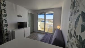 Appartement à 100m de la plage avec piscine et place de parking