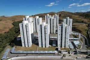 Apartamento moderno, completo e ótima localização