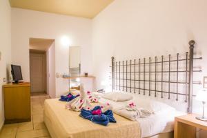 Antinea Suites Hotel & Spa Santorini Greece