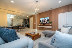 DLuxx Top Dream House Pool at Windsor Resort 1704