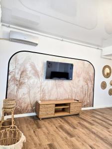 Boho Breeze Studio -Endless Summer