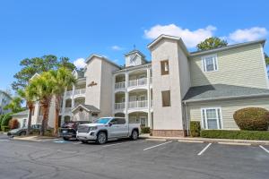 Word Tour Golf Resort , 2 BR Villa with Pool Access Near Broadway at the Beach
