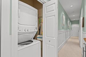 Word Tour Golf Resort , 2 BR Villa with Pool Access Near Broadway at the Beach