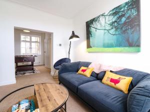 7 Athol Terrace