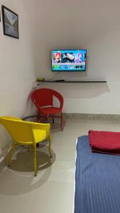 Green rooms stays 39