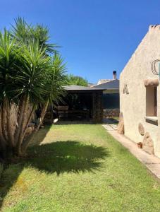 Mediterranean Garden House img10