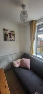 The Crescent Townhouse Ensuite Sleeps 3