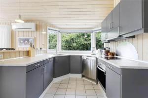 11843-Nykobing-Sj-Klint-Strandvej-16