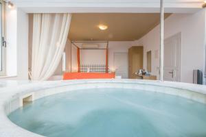 Antinea Suites Hotel & Spa Santorini Greece