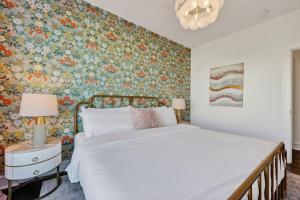 Designer Condo - The Gulch - Private Rooftop