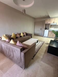 apartment 9 imm O