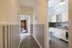 THE NEW ROOMS of FLORENCE