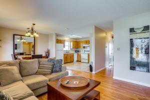 Cozy Stay Near Downtown & Lake Wappapello
