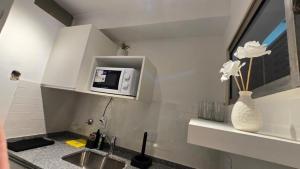 Pichincha! Brand new studio apartment!