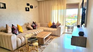 Appartement Luxe Haut Standing Avec Piscine et Jardin
