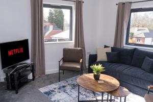 Contractor Apartment with Free Parking in Wolverhampton