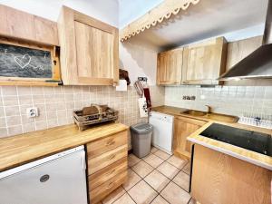 Résidence Les Oursons - Appartement huit personnes au pied des pistes MAE-3894