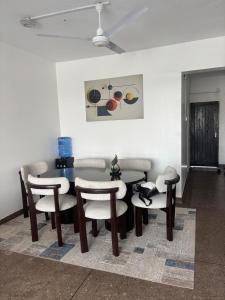 1BR with AC, Washer near Railways station Mombasa