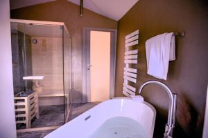 Tosco Suite "Ecclesia"