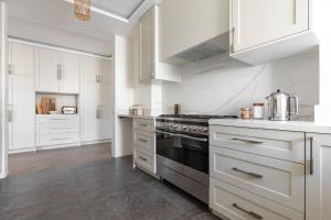 Pont Street V by onefinestay