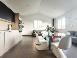 Appartement Pinede Man Yelle