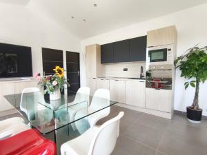 Appartement Pinede Man Yelle