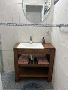 departamento completo en barrio referiría