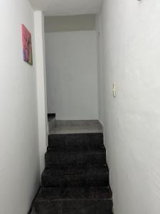 departamento completo en barrio referiría