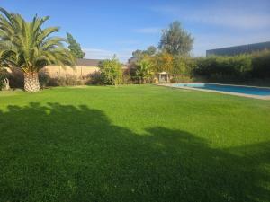 House in an exclusive condominium, ideal for rest