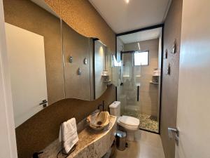 Suite Exclusiva em Ap Moderno na Meia Praia