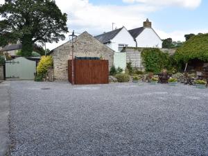 Foal Barn Cottages - Hayloft - Spennithorne