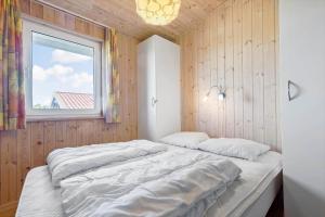 84266-Knebel-Toplaerkevej-1