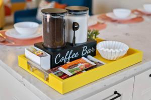 Modern 1BR Brick KingBed +Close to DT