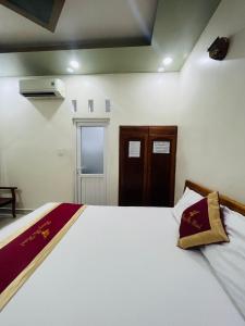 Hotel Hoàng Thư