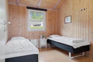 40567-Juelsminde-Pot-Strandby-370